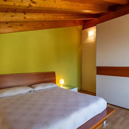 Serenella By Interhome アパート