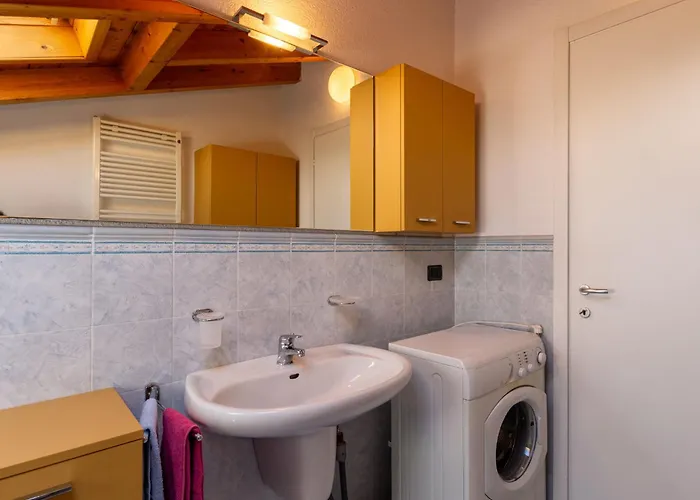 Serenella By Interhome Gravedona